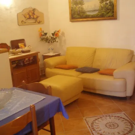 B&B Isola Rossa Couette-café *